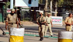 पाकिस्तान कोरोना संक्रमित लोगों को घाटी में भेज रहा है, JK पुलिस के प्रमुख दिलबाग सिंह का बड़ा बयान 